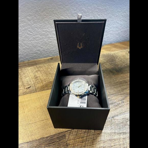 New Bulova Mari Star Stainless Steel Two-Tone Quartz Ladies Wristwatch 98P215 - Picture 3 of 5